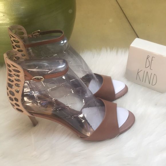 CARLOS Santana Stiletto Heel - Picture 7 of 8